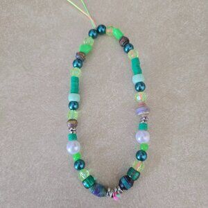 💚 Handmade Green Beaded Phone Charm 💚
